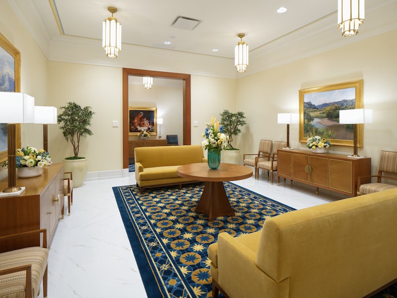 A waiting area in the Belo Horizonte Brazil Temple.