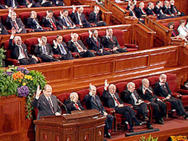 President Thomas S. Monson leads sustaining of General Authorities in Saturday afternoon session of