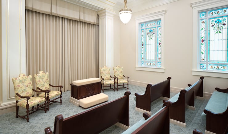 An instruction room inside the Miraflores Guatemala City Guatemala Temple.
