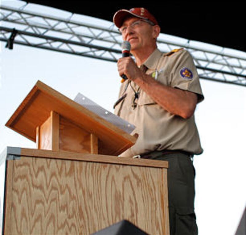 Brother Wayne Perry, a Latter-day Saint and president of the Boy Scouts of America, speaks to some 1