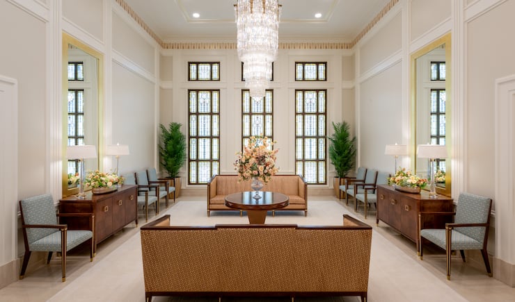 The celestial room of the Wichita Kansas Temple.