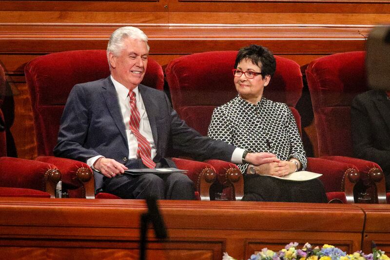Elder Dieter F. Uchtdorf holds hands with his wife, Sister Harriet Reich Uchtdorf, prior to the World Wide Devotional for Young Adults which was hosted by Elder Dieter F. Uchtdorf at the Conference Center in Salt Lake Sunday, Jan. 14, 2018.