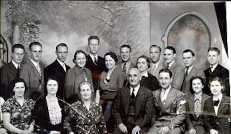 The Westeren States Mission picture, President William E. Seegmiller, front center right, and his wi